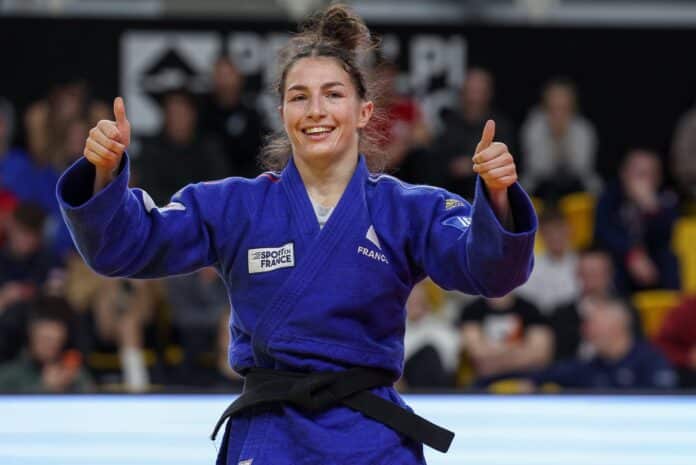 Fighting With Heart: Marine Gilly&rsquo;s Life on and off the Tatami