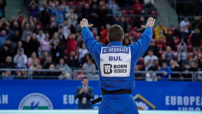 Accueil Sweet Accueil: Bulgaria Dominates Sofia with Three-Gold Haul