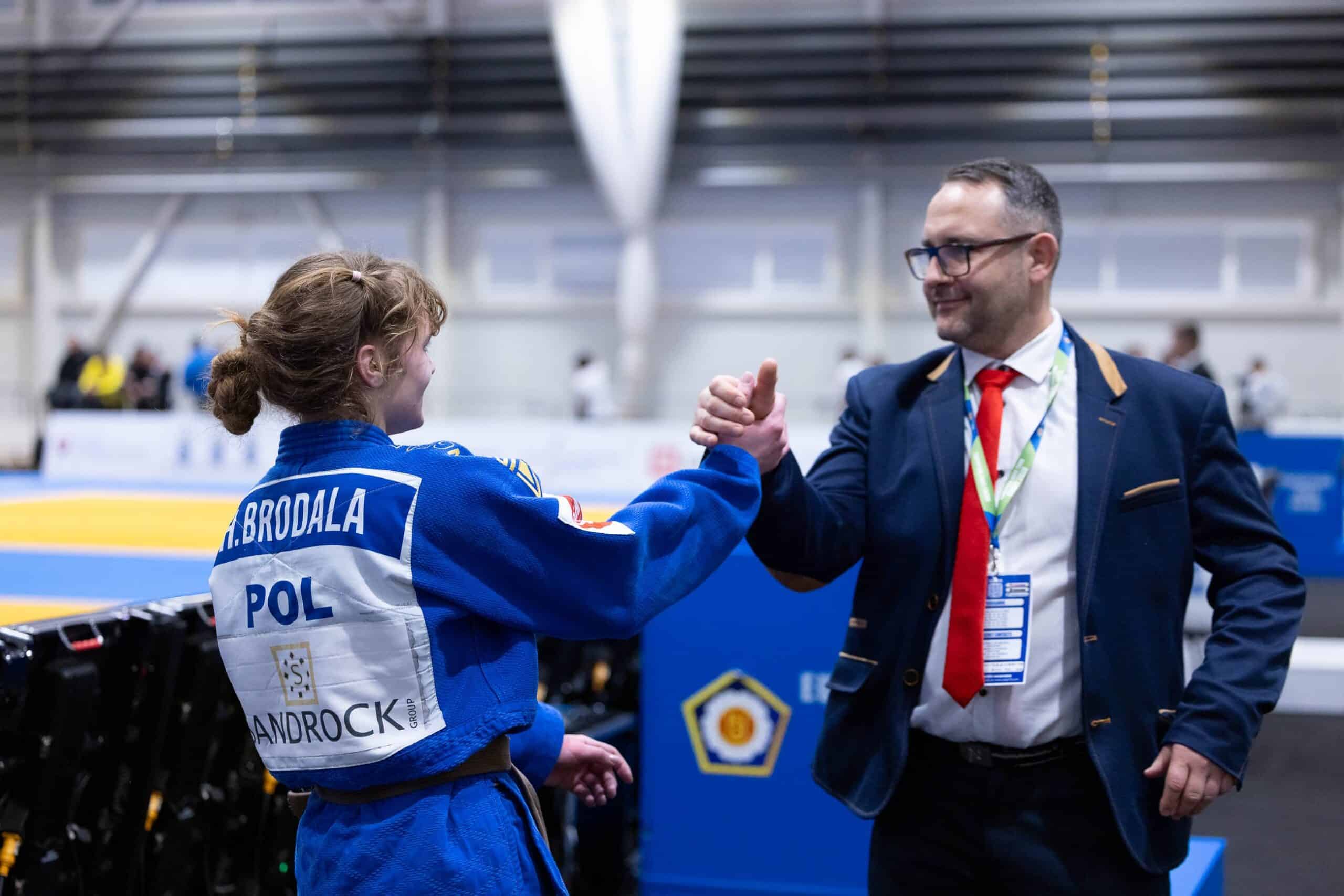 Pologne Brille aux Championnats de Judo Cadets à Šamorín Poland Lead the Charge as Šamorín Delivers Cadet Fireworks