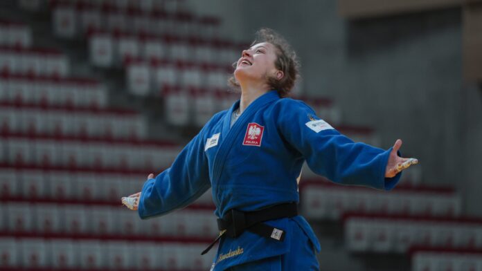 Roaring on Accueil Ground - European Judo Union