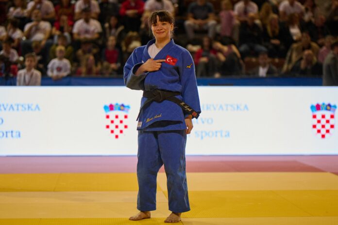 Croatia Pushes to the Limit as Türkiye Claims Top Spot in Dubrovnik