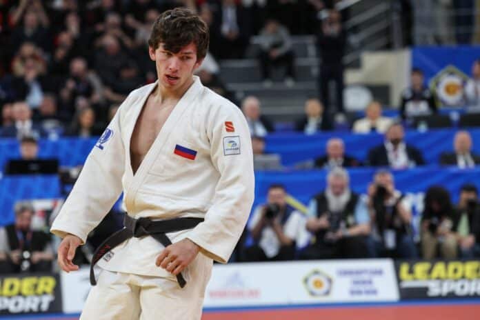 Arbuzov Is Thinking Beyond This Weight Class