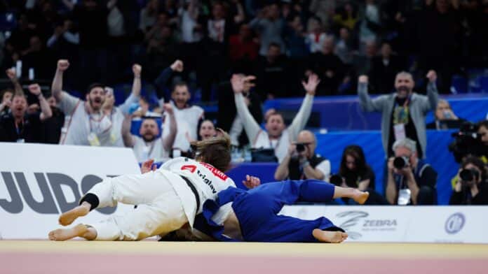 -57 kg: Unstoppable Eteri Liparteliani