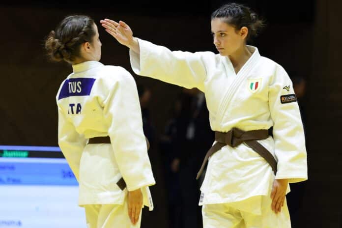 Italy Leave Sarajevo Heavy with Gold