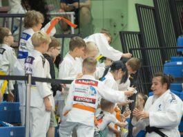 Fans Show Their Class in Tallinn as Aktas Delivers in the Final
